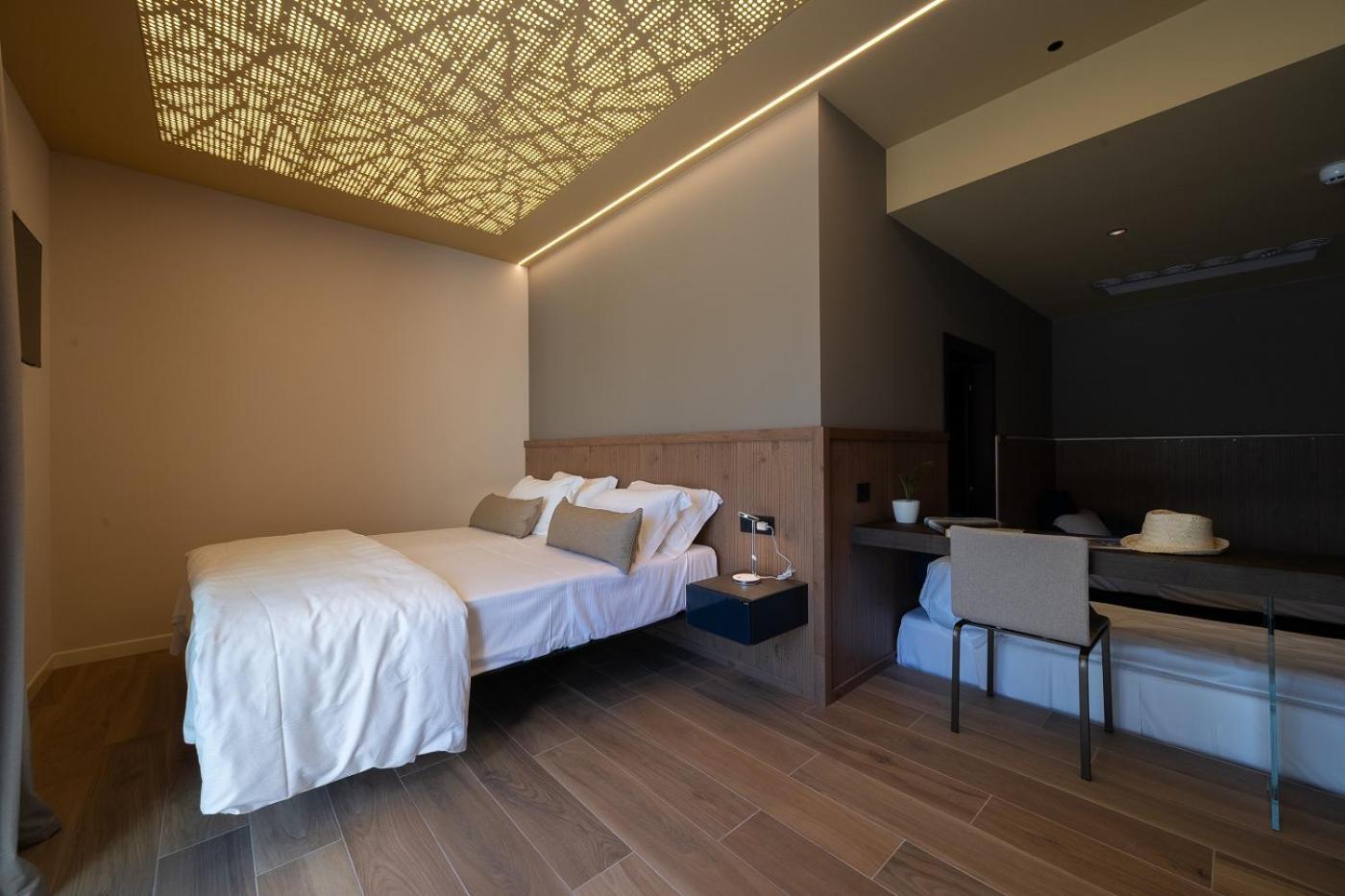 Il Tridente Hotel بيبيوني المظهر الخارجي الصورة