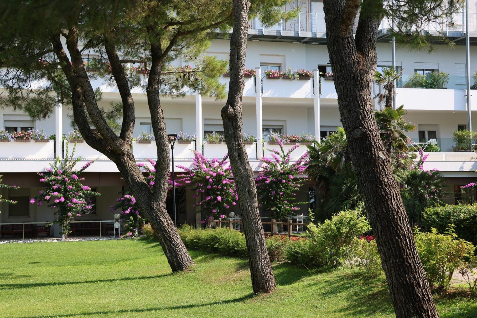 Il Tridente Hotel بيبيوني المظهر الخارجي الصورة